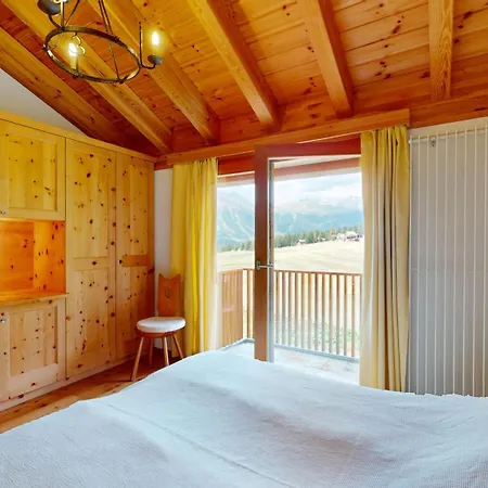 Abitaziun Staz - דירה פונטרסינה